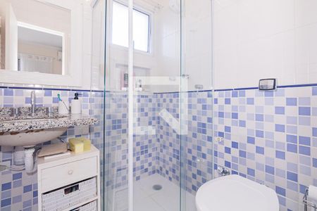 Casa à venda com 124m², 3 quartos e 2 vagasBanheiro