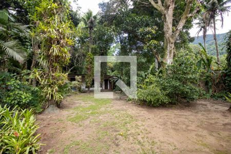 Casa à venda com 320m², 4 quartos e 2 vagasÁrea externa