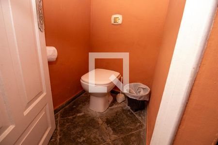 Casa à venda com 320m², 4 quartos e 2 vagasLavabo 2