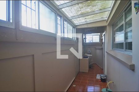 Apartamento à venda com 70m², 2 quartos e sem vaga Apartamento à venda com 70m², 2 quartos e sem vagaÁrea de Serviço