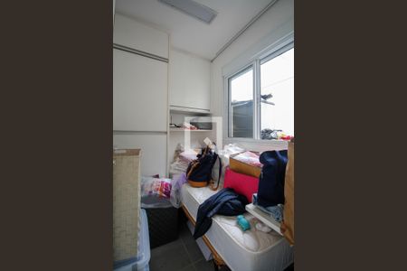 Casa à venda com 450m², 3 quartos e 3 vagas Casa à venda com 450m², 3 quartos e 3 vagasQuarto de Serviço