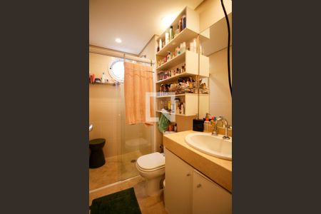 Casa à venda com 450m², 3 quartos e 3 vagas Casa à venda com 450m², 3 quartos e 3 vagasBanheiro 2 da Suíte 3