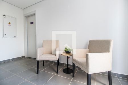 Apartamento para alugar com 41m², 2 quartos e 1 vagaHall social