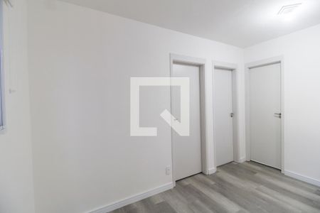 Sala de TV de apartamento para alugar com 2 quartos, 41m² em Vila da Oportunidade, Carapicuíba