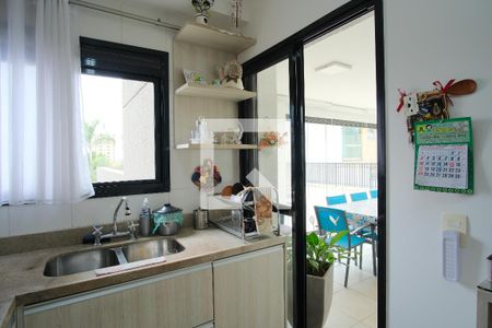 Apartamento à venda com 210m², 3 quartos e 2 vagasCozinha