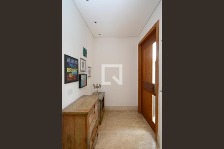 Casa de condomínio à venda com 300m², 4 quartos e 4 vagasHall de entrada