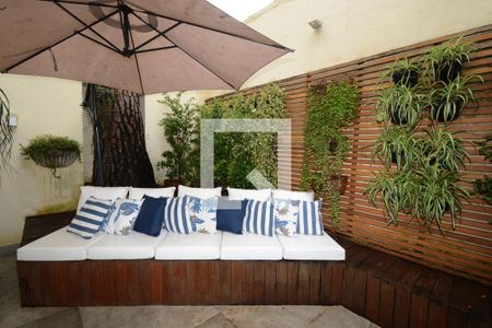 Casa de condomínio à venda com 300m², 4 quartos e 4 vagasEspaço Gourmet