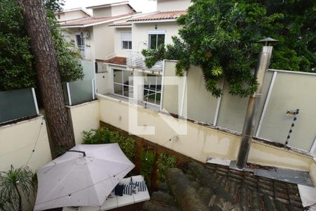 Casa de condomínio à venda com 300m², 4 quartos e 4 vagasVista da Suíte 4