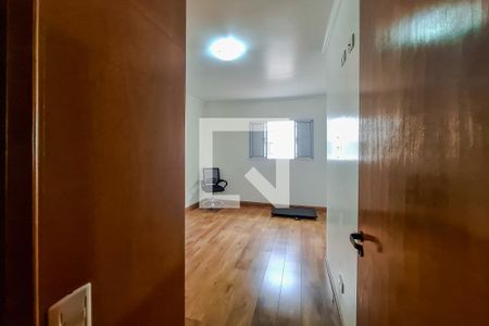 Casa à venda com 100m², 2 quartos e 1 vaga Casa à venda com 100m², 2 quartos e 1 vagaQuarto