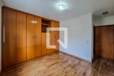 Casa à venda com 100m², 2 quartos e 1 vaga Casa à venda com 100m², 2 quartos e 1 vagaSuíte