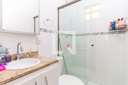 Casa à venda com 100m², 2 quartos e 1 vagaBanheiro