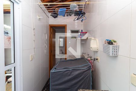 Casa à venda com 100m², 2 quartos e 1 vagaLavanderia