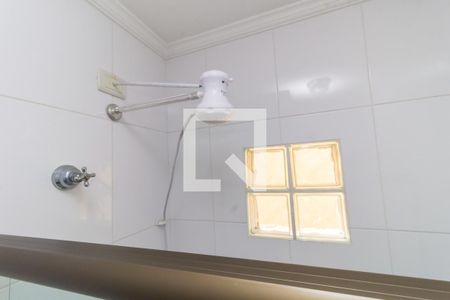 Casa à venda com 100m², 2 quartos e 1 vagaBanheiro