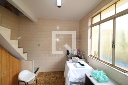 Casa à venda com 400m², 4 quartos e sem vagaÁrea de Serviço