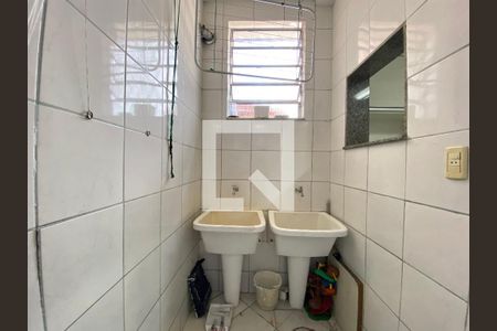 Casa para alugar com 70m², 2 quartos e 1 vagaÁrea de Serviço