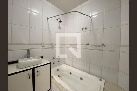 Casa para alugar com 70m², 2 quartos e 1 vagaBanheiro do Quarto 2