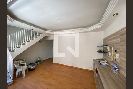 Sala de casa para alugar com 2 quartos, 70m² em Cachambi, Rio de Janeiro