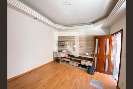 Sala de casa para alugar com 2 quartos, 70m² em Cachambi, Rio de Janeiro