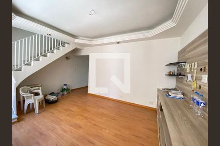 Sala de casa para alugar com 2 quartos, 70m² em Cachambi, Rio de Janeiro