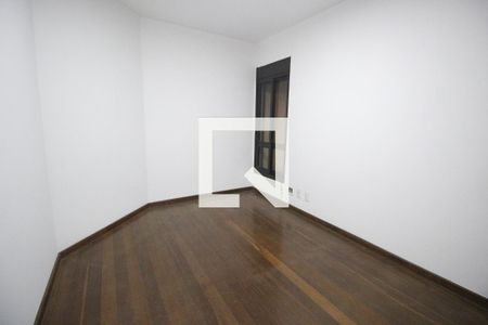 Apartamento para alugar com 3 quartos, 244m² em Vila Suzana, São Paulo