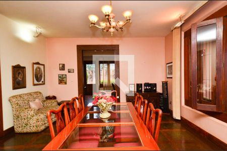Sala de jantar de casa à venda com 5 quartos, 263m² em Santa Tereza, Belo Horizonte