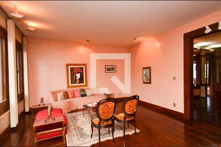 Sala de Tv de casa à venda com 5 quartos, 263m² em Santa Tereza, Belo Horizonte