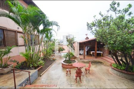 Casa à venda com 263m², 5 quartos e 4 vagasArea externa