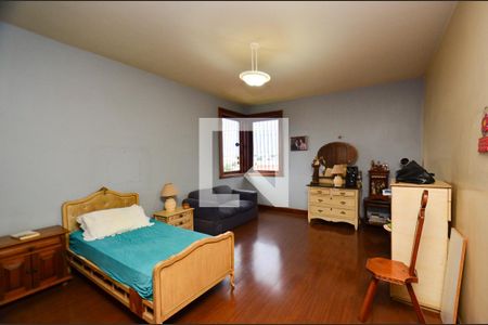 Casa à venda com 263m², 5 quartos e 4 vagasQuarto4