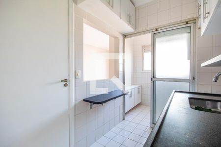 Apartamento para alugar com 60m², 2 quartos e 2 vagas Apartamento para alugar com 60m², 2 quartos e 2 vagasCozinha