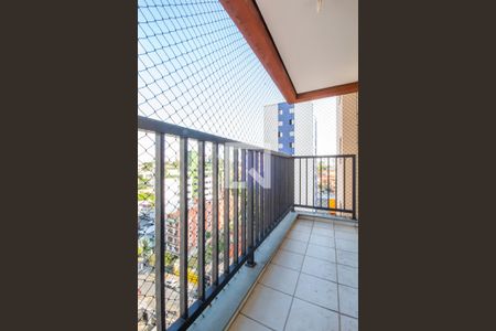 Sacada de apartamento para alugar com 2 quartos, 60m² em Centro, Osasco