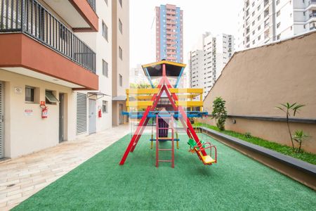 Apartamento para alugar com 60m², 2 quartos e 2 vagas Apartamento para alugar com 60m², 2 quartos e 2 vagasÁrea comum - Playground