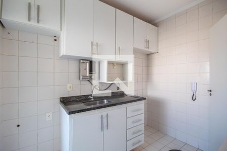Apartamento para alugar com 60m², 2 quartos e 2 vagas Apartamento para alugar com 60m², 2 quartos e 2 vagasCozinha
