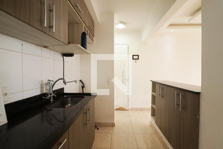 Apartamento à venda com 48m², 2 quartos e 1 vagaCozinha e Área de Serviço