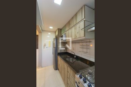 Apartamento para alugar com 55m², 2 quartos e 1 vagaCozinha e Área de Serviço