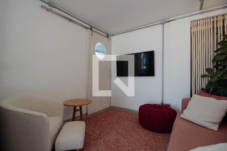 Sala 2 de apartamento para alugar com 1 quarto, 90m² em Pinheiros, São Paulo