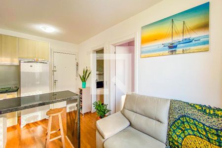 Sala de apartamento à venda com 2 quartos, 33m² em Santo Amaro, São Paulo