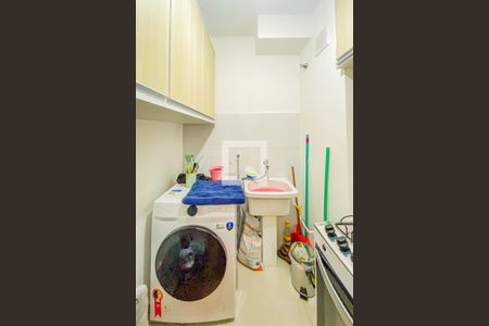 Apartamento à venda com 33m², 2 quartos e sem vaga Apartamento à venda com 33m², 2 quartos e sem vagaÁrea de Serviço