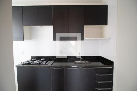 Apartamento para alugar com 37m², 2 quartos e sem vaga Apartamento para alugar com 37m², 2 quartos e sem vagaCozinha e Área de Serviço