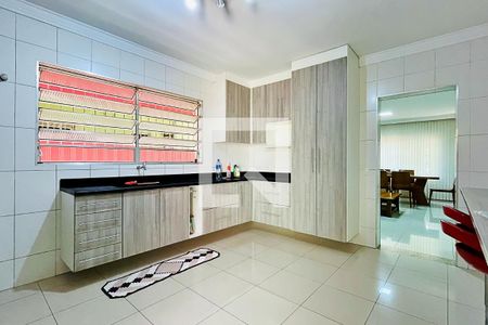 Casa à venda com 287m², 3 quartos e 4 vagas Casa à venda com 287m², 3 quartos e 4 vagasCozinha