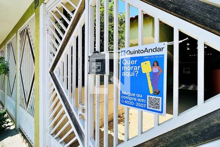 Casa à venda com 287m², 3 quartos e 4 vagas Casa à venda com 287m², 3 quartos e 4 vagasPlaca