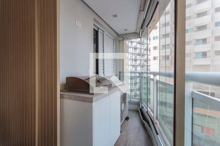 Sala de apartamento para alugar com 3 quartos, 89m² em Vila Olímpia, São Paulo