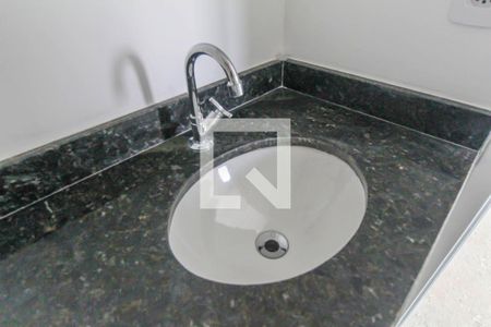 Apartamento à venda com 40m², 2 quartos e sem vaga Apartamento à venda com 40m², 2 quartos e sem vagaBanheiro