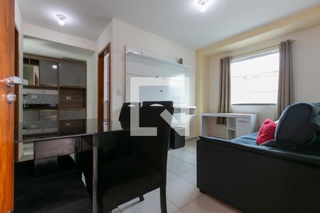 Sala de casa de condomínio para alugar com 2 quartos, 40m² em Parada Xv de Novembro, São Paulo