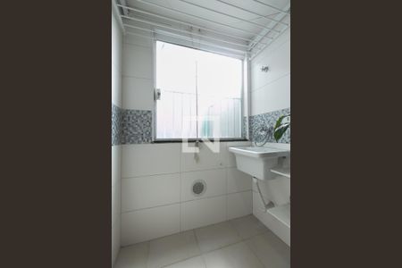 Casa de condomínio para alugar com 40m², 2 quartos e 1 vagaÁrea de Serviço