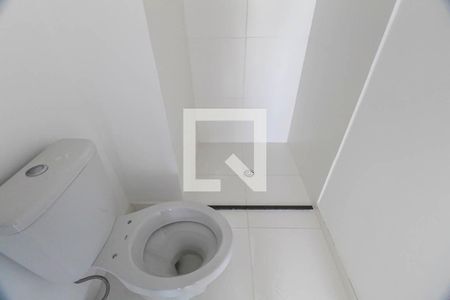 Apartamento à venda com 35m², 2 quartos e sem vaga Apartamento à venda com 35m², 2 quartos e sem vagaBanheiro