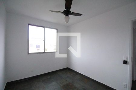 Quarto 1 de apartamento à venda com 2 quartos, 57m² em Taquara, Rio de Janeiro