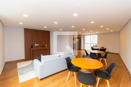 Apartamento à venda com 30m², 1 quarto e sem vaga Apartamento à venda com 30m², 1 quarto e sem vagaÁrea comum - Salão de festas