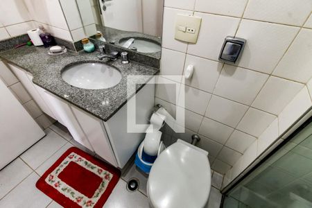 Apartamento para alugar com 185m², 4 quartos e 3 vagas Apartamento para alugar com 185m², 4 quartos e 3 vagasBanheiro da Suíte 2