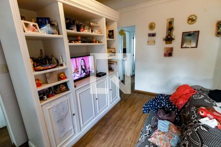 Apartamento para alugar com 185m², 4 quartos e 3 vagas Apartamento para alugar com 185m², 4 quartos e 3 vagasSala 3 - TV