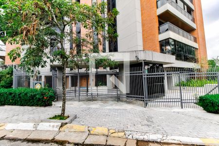 Apartamento para alugar com 185m², 4 quartos e 3 vagas Apartamento para alugar com 185m², 4 quartos e 3 vagasFachada e portaria